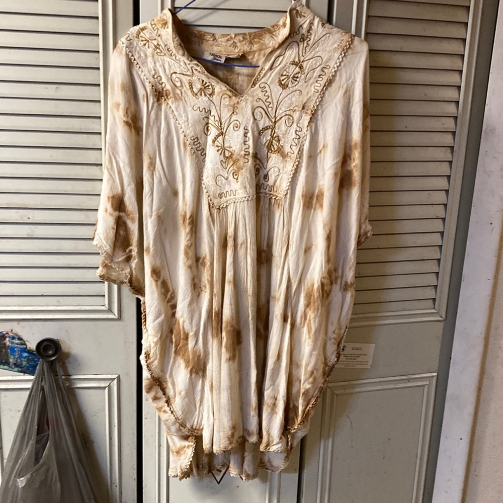 Hippie Shirt (Can be used for the beach to wear over a swimsuit)